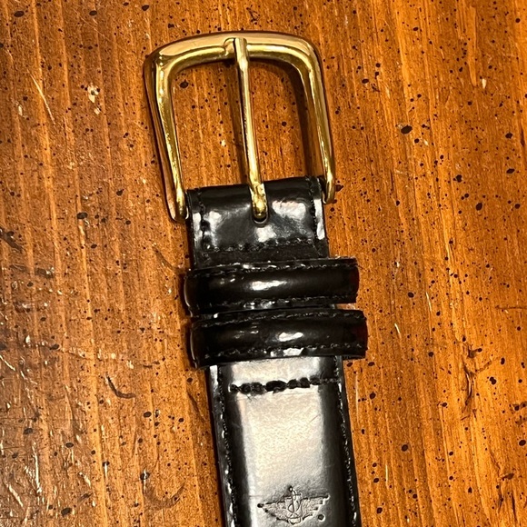 Dockers Men's Split Leather Handcrafted Belt size 34/85
Gold Buckle - Picture 2 of 7